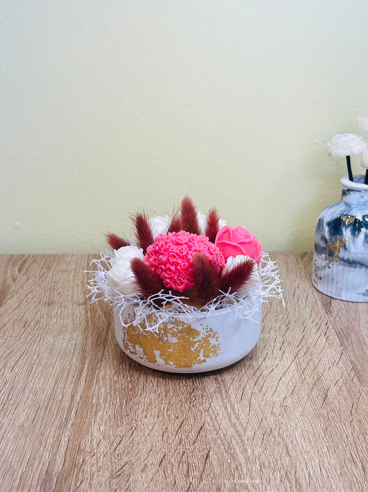 Μπουκέτο Λουλουδιών σε ροζ και λευκά χρώματα