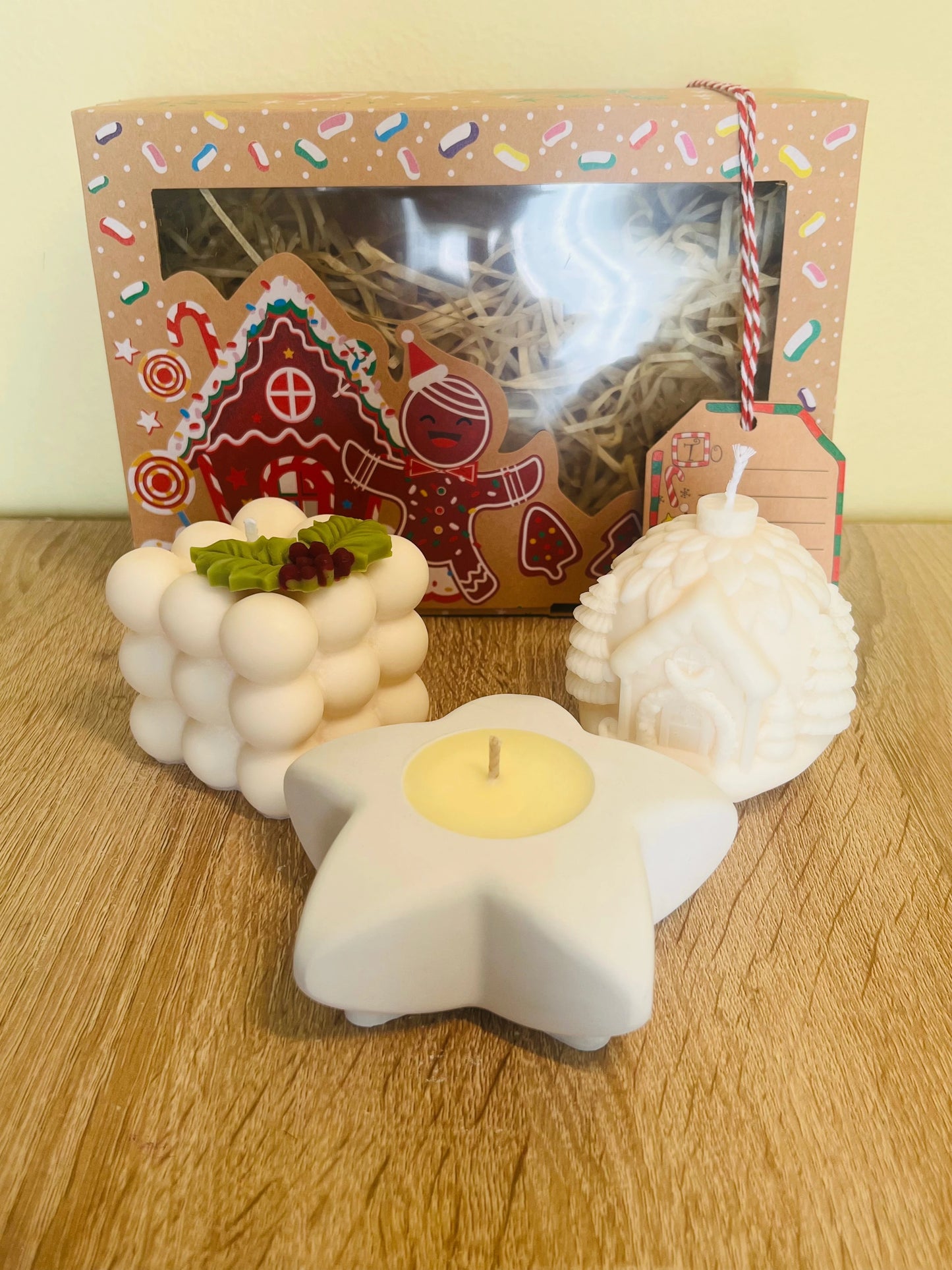 κύβος με γκί και μπάλα χριστουγεννιάτικη και αστέρι πορσελάνης