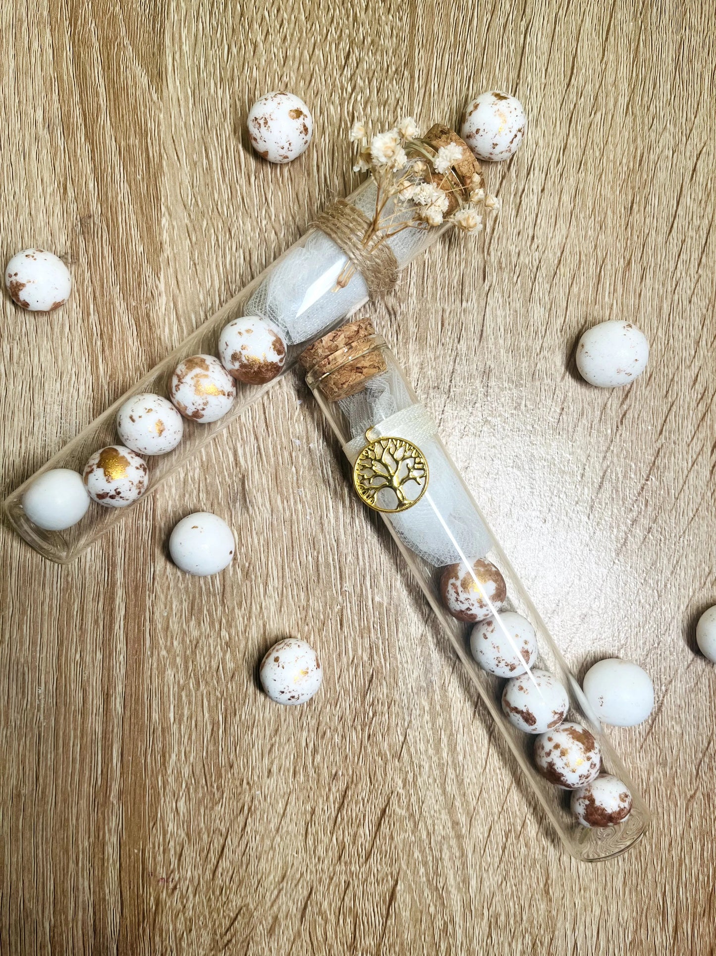 μπομπονιέρα με κουφέτα σε σωλήνα