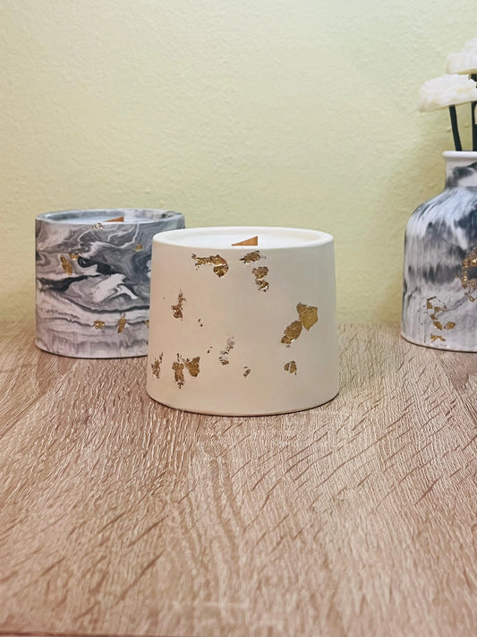 Beige Alba Candle