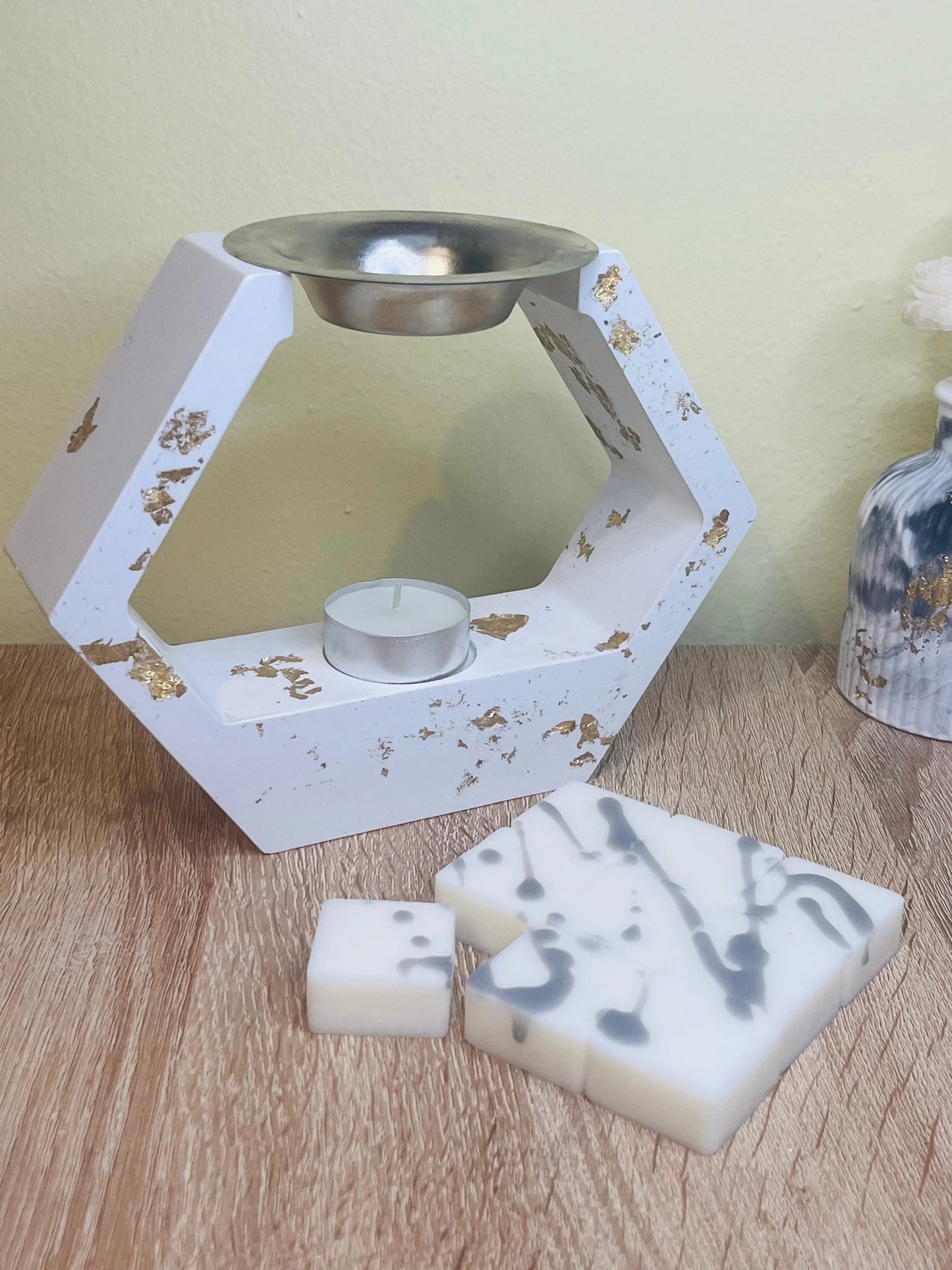 Χειροποίητος καυστήρας - αρωματιστής με 100gr wax melts - Wax Melt Box