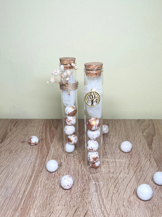 μπομπονιέρα με κουφέτα σε σωλήνα